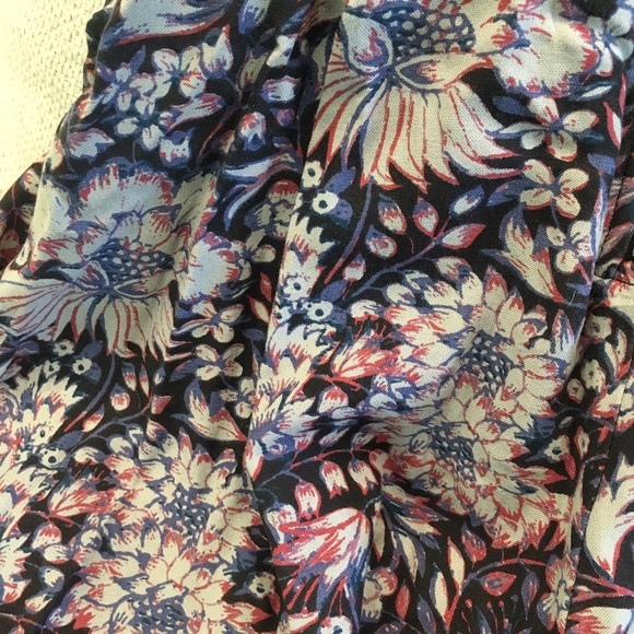 Urban Outfitters Floral Romper, Size S - Picture 6 of 6